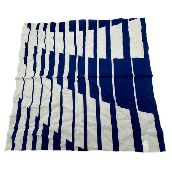 Vintage Blue & White Geometric Pattern Textile Fabric cotton square sheer READ - Picture 1 of 7